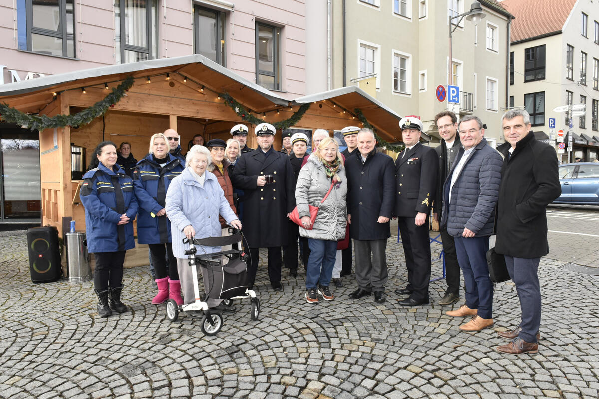 Marinesttzpunktkommando Glhweinverkauf