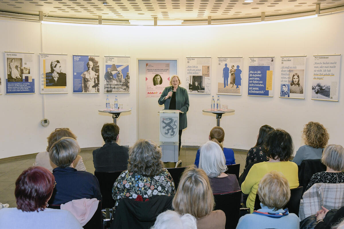 Ausstellung Frauen im Widerstand